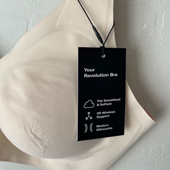 NWT Knix revolution bra wireless dune large + - Picture 8 of 12